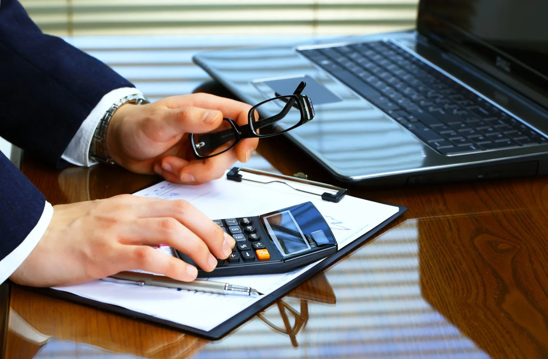 business man works with business documents office 1920w